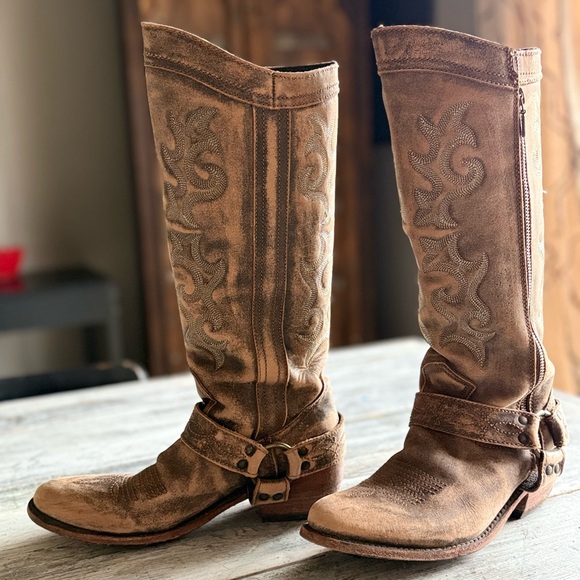 Brown Leather Cowgirl Knee-High Boots- fantastic condition Liberty